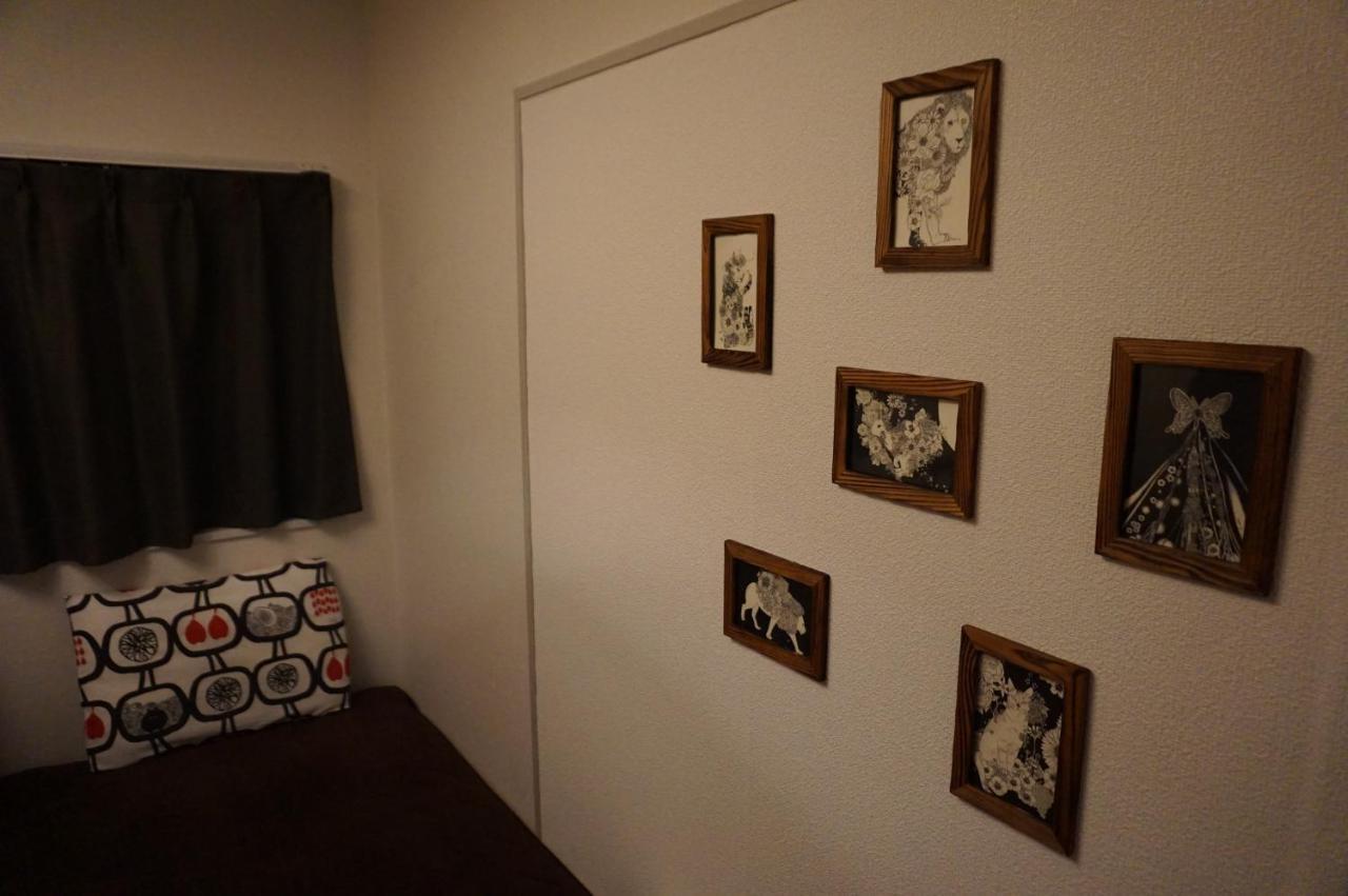 אוסקה Guesthouse Ten-Roku - Female Only מראה חיצוני תמונה